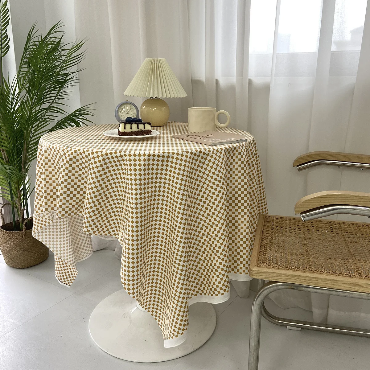 Small Yellow Plaid Rectangular Tablecloth Desk Dining Table Home House Decoration Cafe B & B Soft Decoration Background Fabric