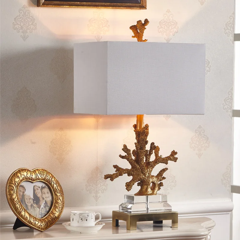 Coral Crystal Table Lamp American Retro Bedroom Bedside Light Nordic Hotel Model Houses Living Room Decoration Lighting Fixtures