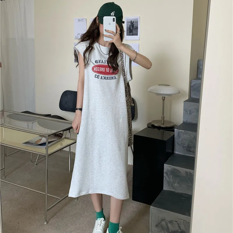 Lazy Person Long Knee Length Nightgown for Women's Summer New Oversized Loose Dress Sleeveless Vest for Holiday Wear