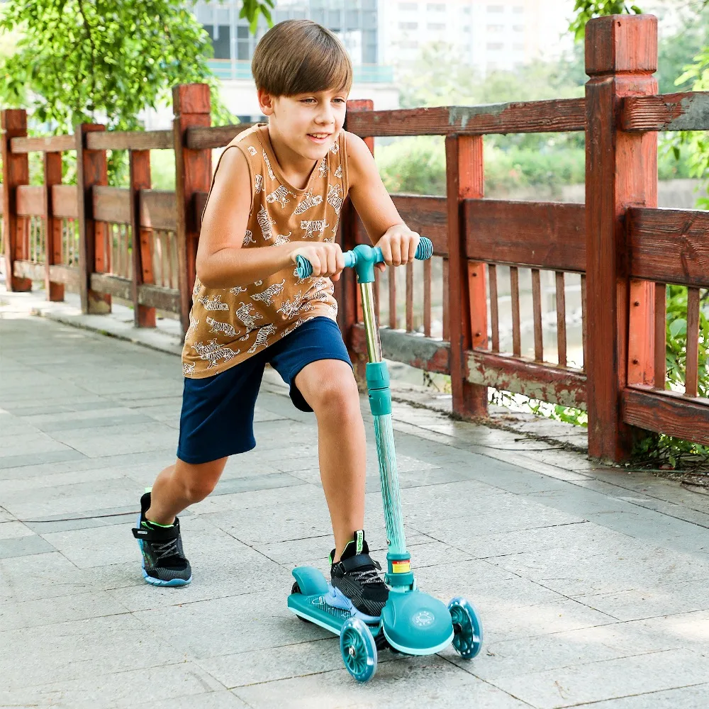 

Kick Scooter for Kids, Wheel with Brake, Adjustable Height Handlebar, Lightweight, Aged 3-10, Wide Standing Board，Foot Scooters