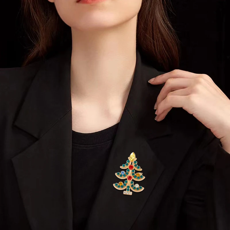 Exquisite Christmas Tree Brooches For Women Men Creative Enamel Pins Versatile Fashion Corsage Clothes Accessories Gifts image 2