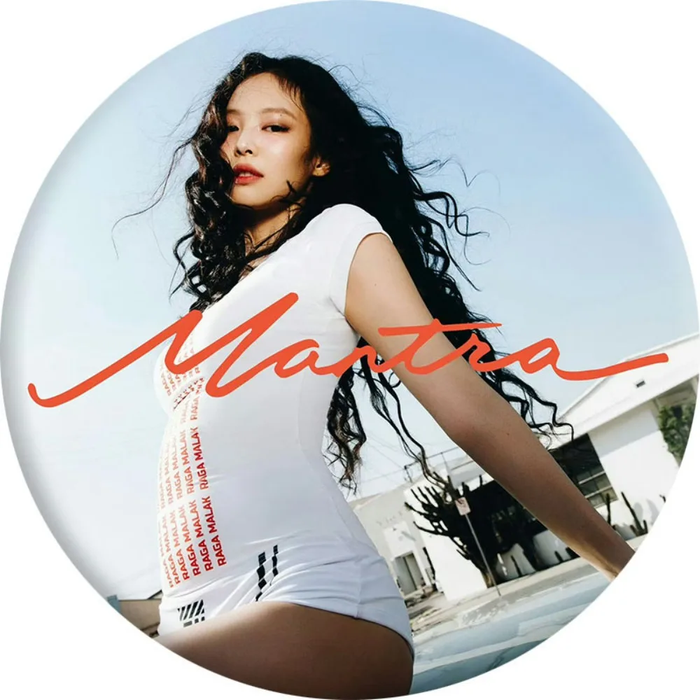 KPOP JENNIE Badge Round Brooch Magazine Photos Mirror Keychain JENNIE Keyring Accessories Bag Pendant Fans Collection Gift