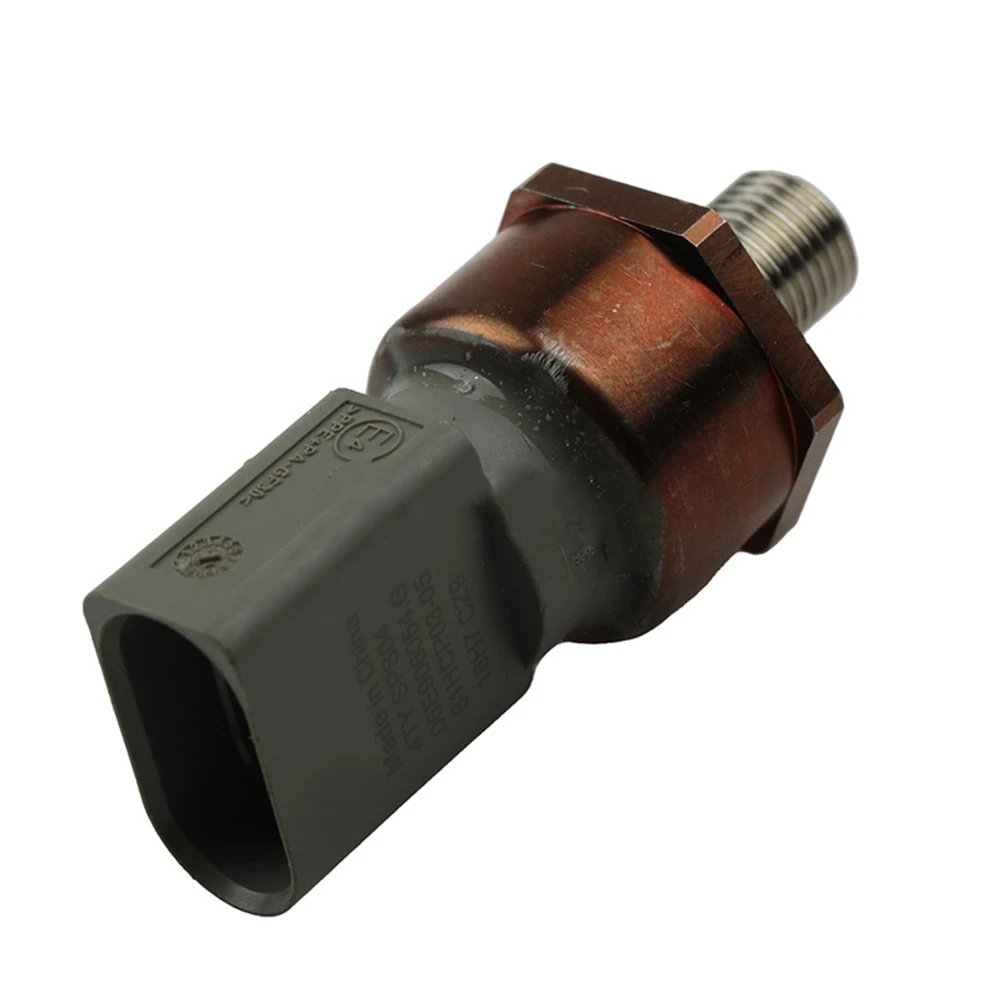 

Oil Pressure Sensor Suitable for 2018 Auto Parts Common Rail Pressure Sensor Pressure Switch Sensor 06E906054G