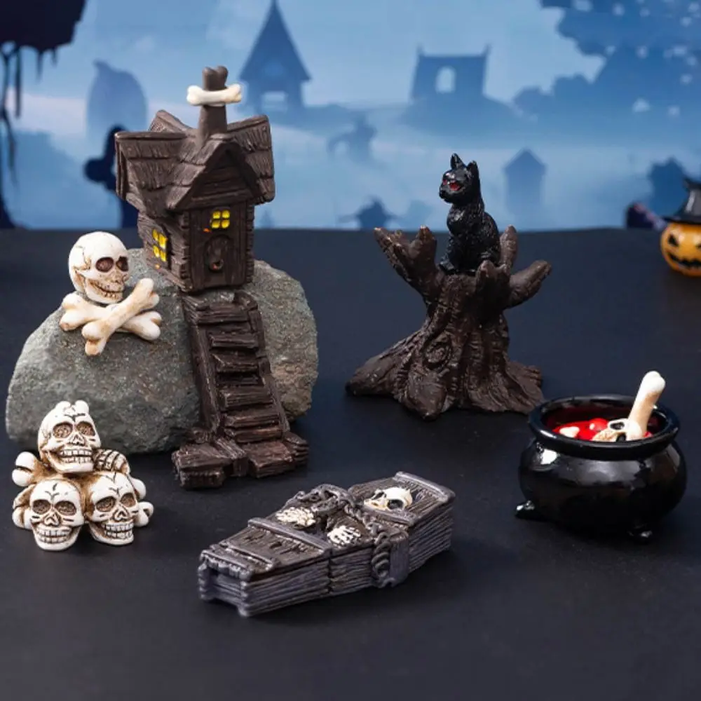 Mini Halloween Miniature Figurine Coffin House Chair Bone Skull Cartoon Scary Ghost Statue Halloween Fairy Garden