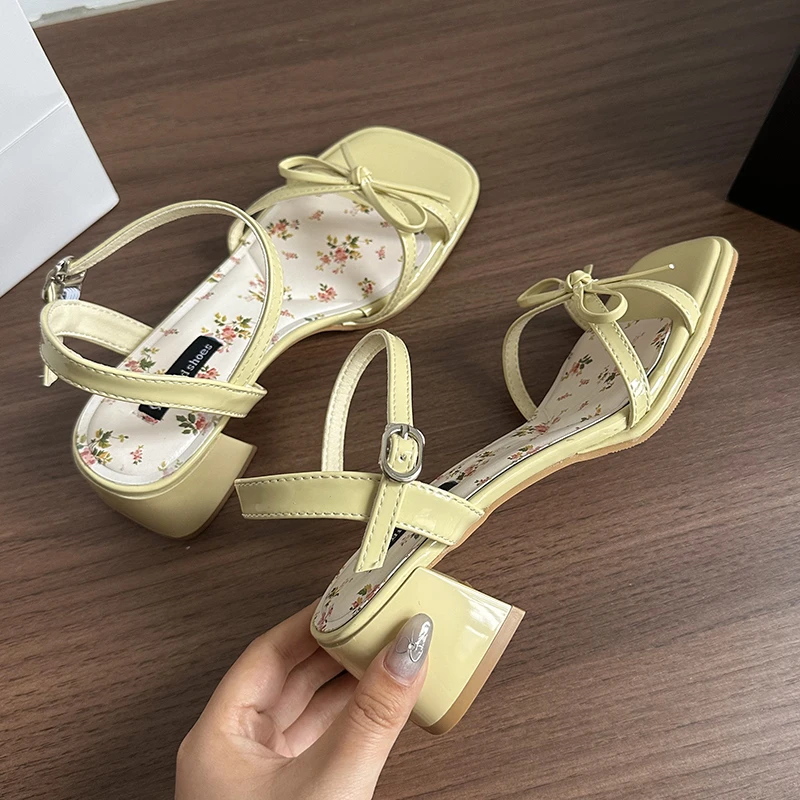 

Summer New Style Luxury Women's Butterfly-knot Thick Heel Women Sandals Fashion Floral Ladies Outdoor Dress Gladiator Sandals