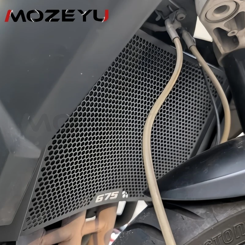 

For Street Triple675 675 R 2008 -2010 2011 2012 2013 2014 2015 2016 Street Triple R 675R Motorcycle Radiator Guard Grille Cover
