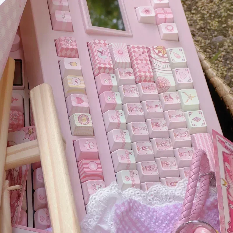 Kuro Elf Keycaps Custom Cute Pink Keycap Original EOA/MOA/OEM/cherry Profile Point Key Cap for Gaming Mechanical Keyboard Gift