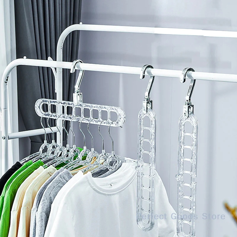 Nine-Hole Clothes H…