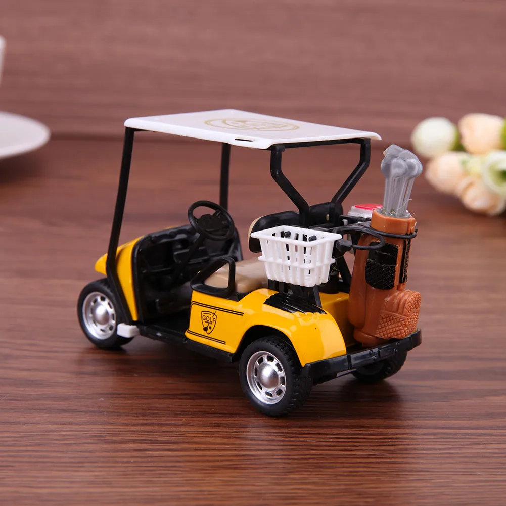 Modèle de voiture de Golf, Mini modèle d'action de traction, véhicule de jeu, jouets, opération facile avec musique légère, coffre-fort pour enfants, cadeau de vacances, 1/36