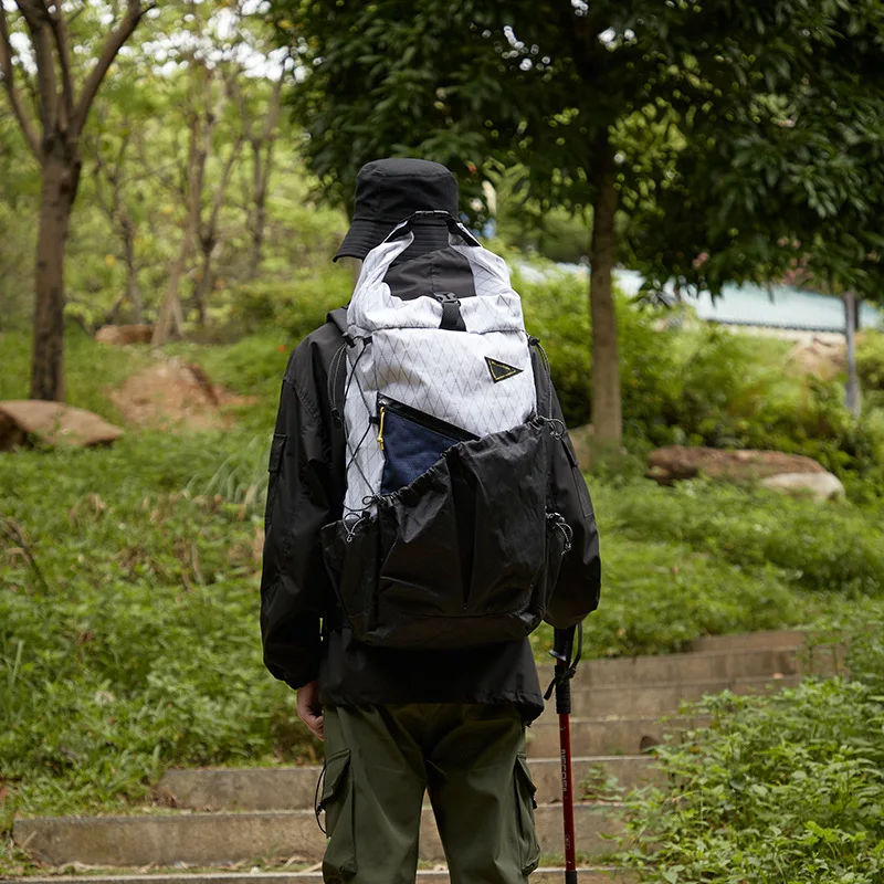 40L Lightweight Outdoor Backpack, Waterproof Daypack For Hiking & Camping, Ultra-Light Travel Backpack With Large Capacity