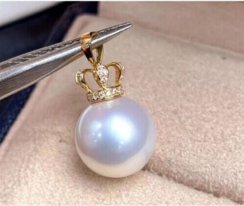 Authentic AAAA+10mm Crown Natural South Sea White Round Pearl Pendant Necklace 925s