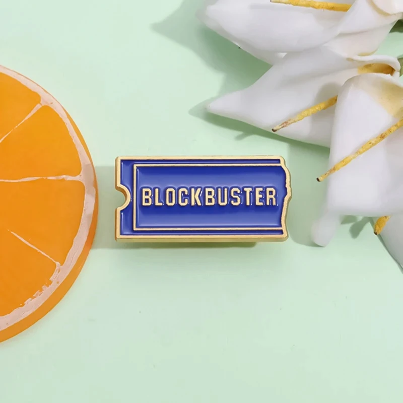 Blockbuster فيديو المينا دبوس الرجعية أفلام تذكرة جمع بروش معدني التلبيب على ظهره شارة الأزياء والمجوهرات هدية للأصدقاء #3