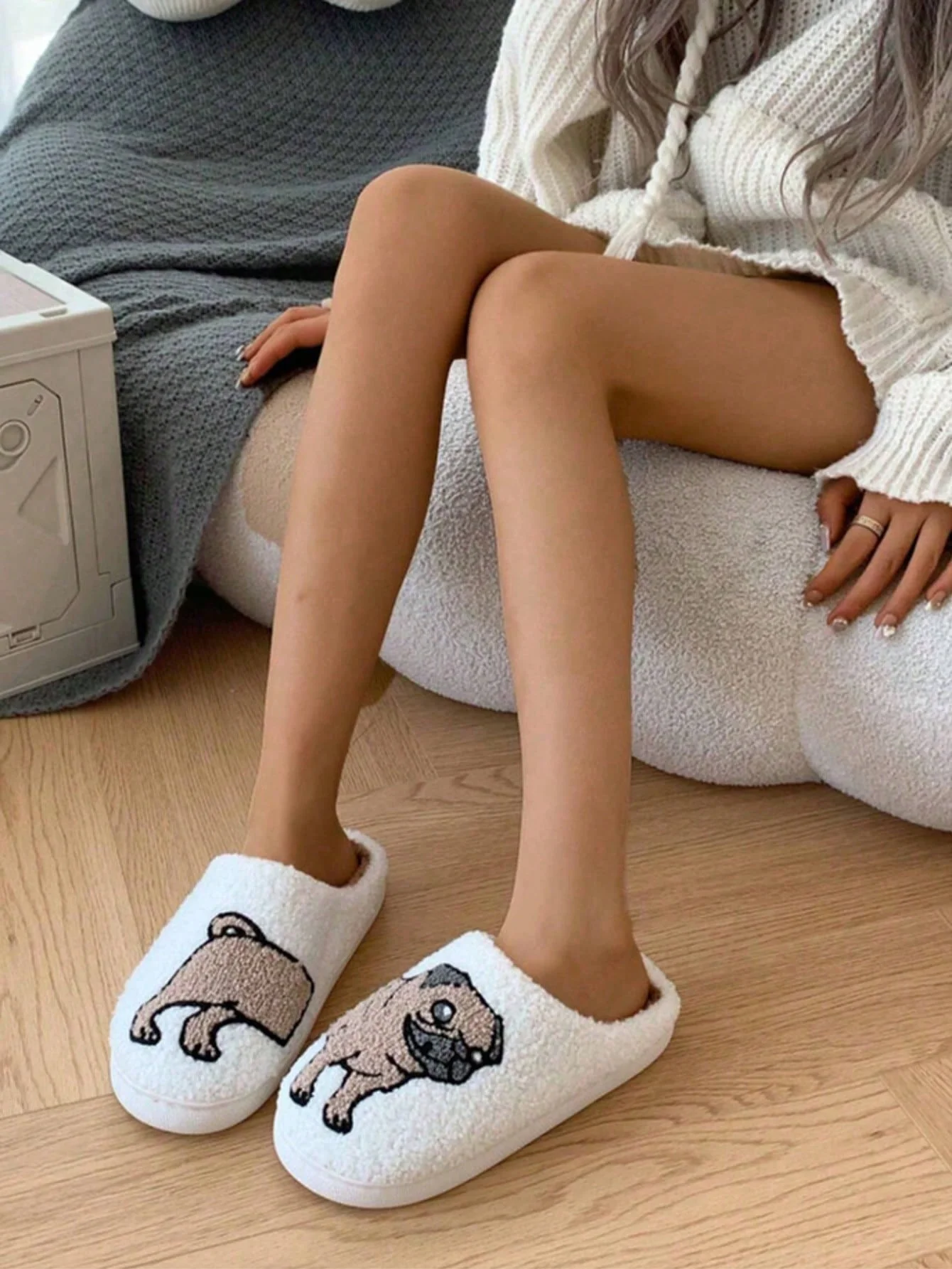 Couple Pug Embroidery Plush Sl - đánh giá và giá Embroidery Print