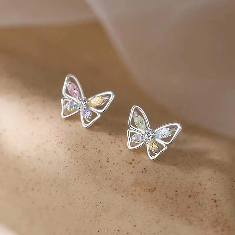 1Pair Butterfly Studs Women's Fashion Minimalism Earrings Design Sense Earrings Accessories Sparkling Jewelry Gift