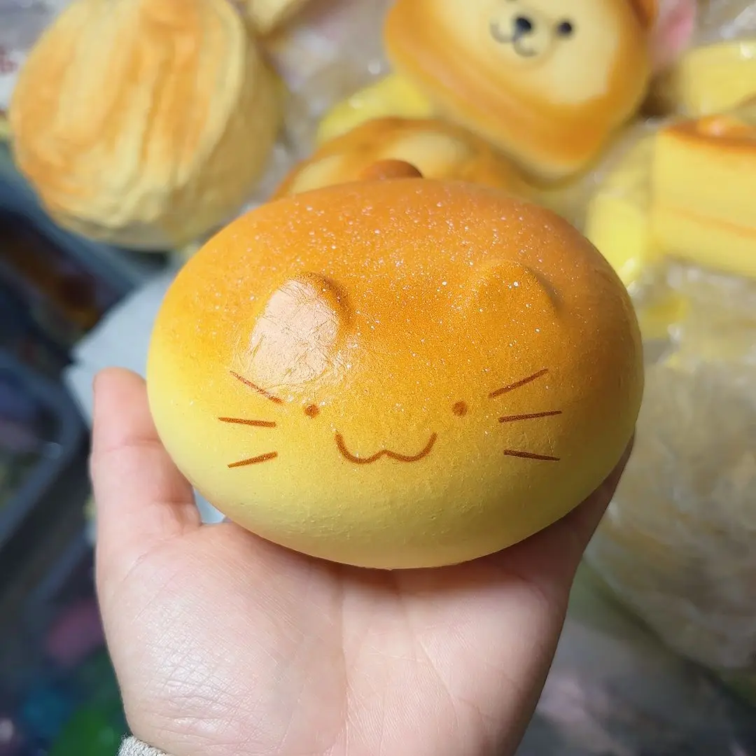 Squishy Bread Cat Slow Rising Toy Stress Relief Squeeze Fidget Toy Soft Sensory Decompression Toy Cute Cat Bread Doll