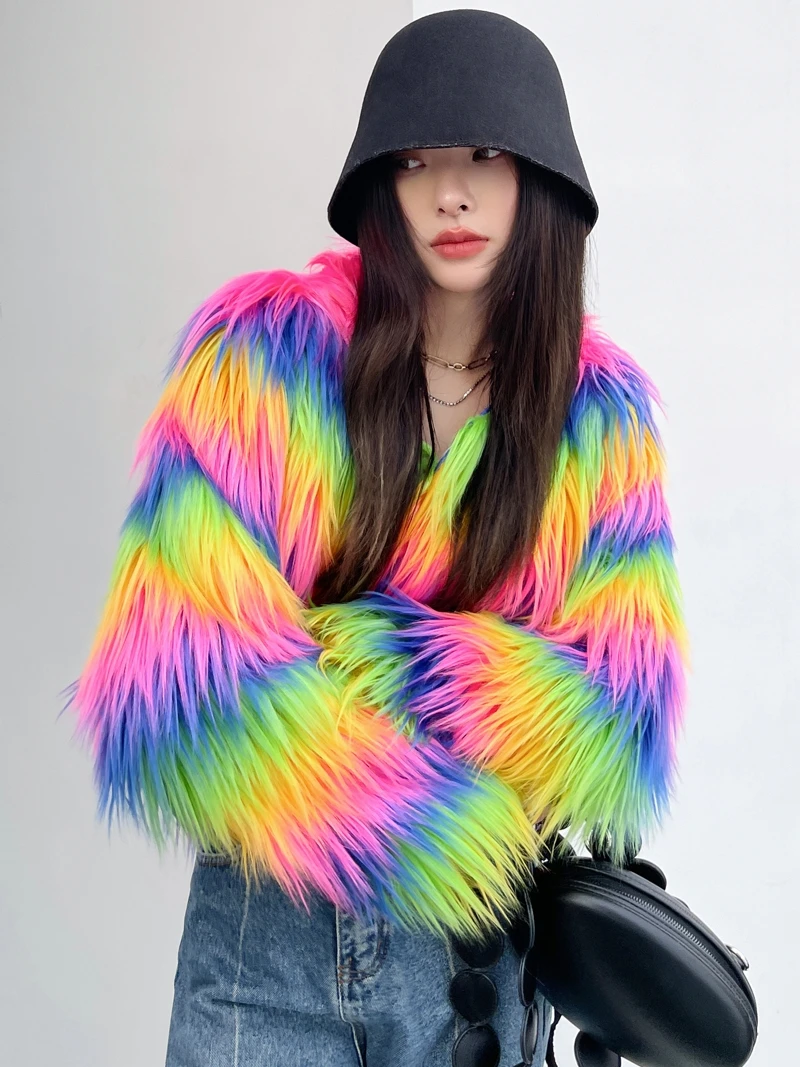 Dame Regenbogen Farbige Faux Pelzmantel Weibliche Mode Jacke Streetwear frauen Winter Mäntel Leistung Kostüm Kostenloser Versand