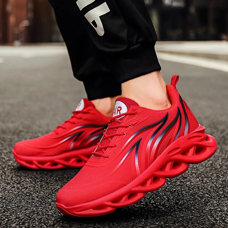 

Men's Flame Printed Sneakers Flying Weave Sports Shoes Comfortable Running Shoes Outdoor Men Athletic Shoes