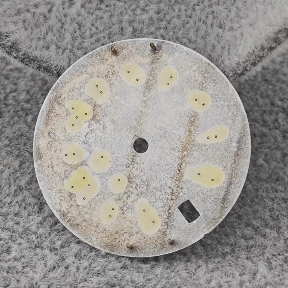 หน้าปัดนาฬิกาสไตล์เรโทรใหม่ ขนาด 28.5 มม. สีเขียวเรืองแสง สำหรับกลไก NH35A NH36 4R 7S พร้อมปฏิทินเดี่ยว