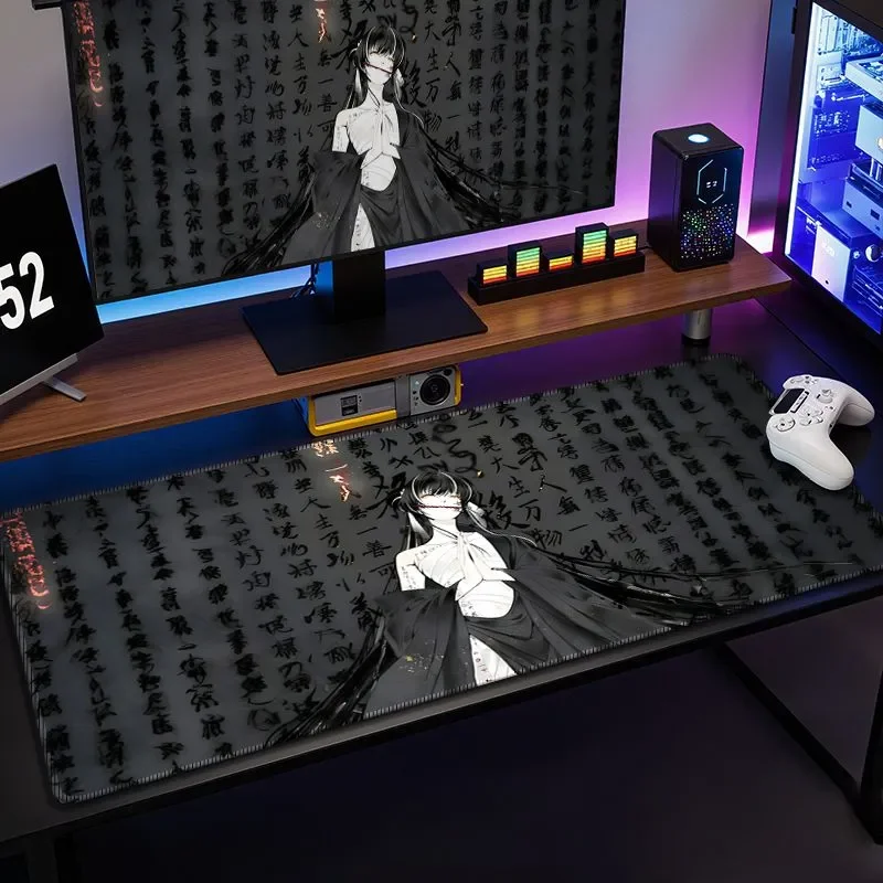 

Black and White Mouse Pad - XXL Universal Gaming & Office Desk Mat with Non-Slip Surface, Full Keyboard Area and Wrist Support