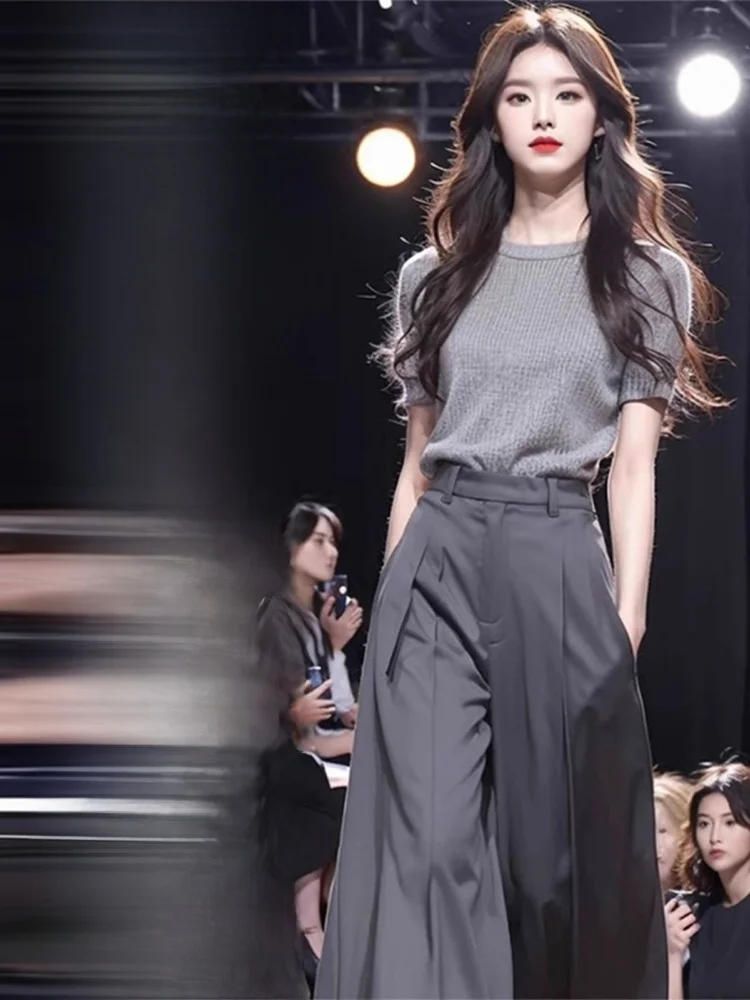 

Summer Outfit Grey Knitted Sweater And Wide Leg Pants Two Piece Set Unique Style Casual Fashion Women's Ensemble
