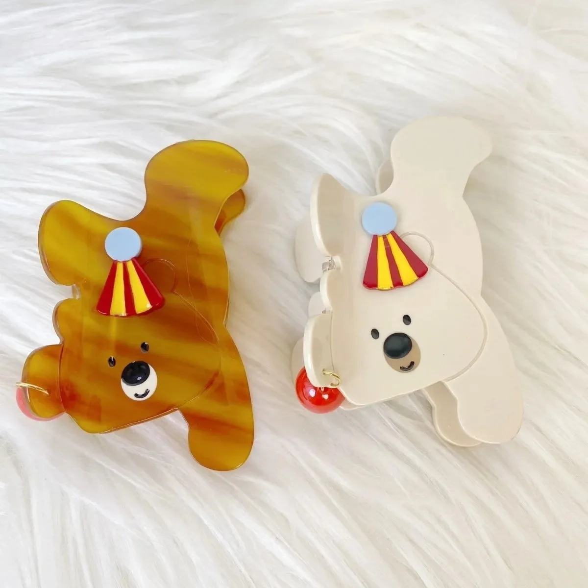 

1pc Circus teddy bear scratch clip back of the head hair bun shark clip new cute animal hair clip vinegar hair clip 2025