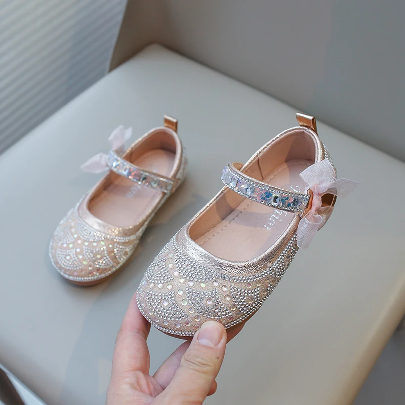 Girls Mary Jane Shoes Silver Thin Glitter Drill Girls Small Leather Shoes Pink Flat Non-slip Kids Princess Single Shoes Sandals