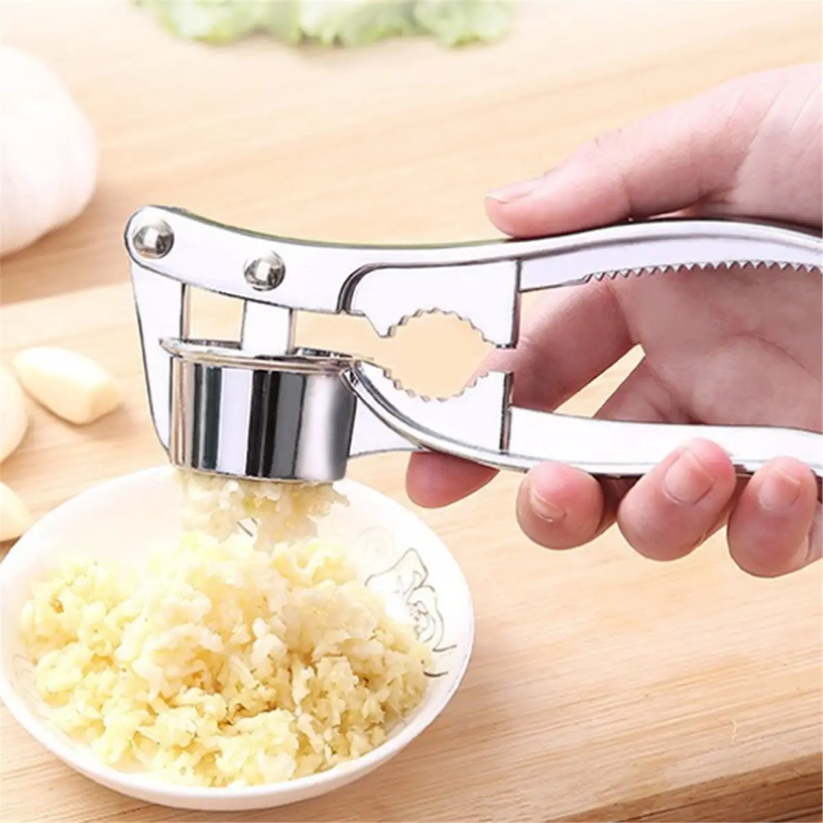 Garlic Press Set - Garlic Mincer & Crusher with Peeler & Brush for Home Kitchen