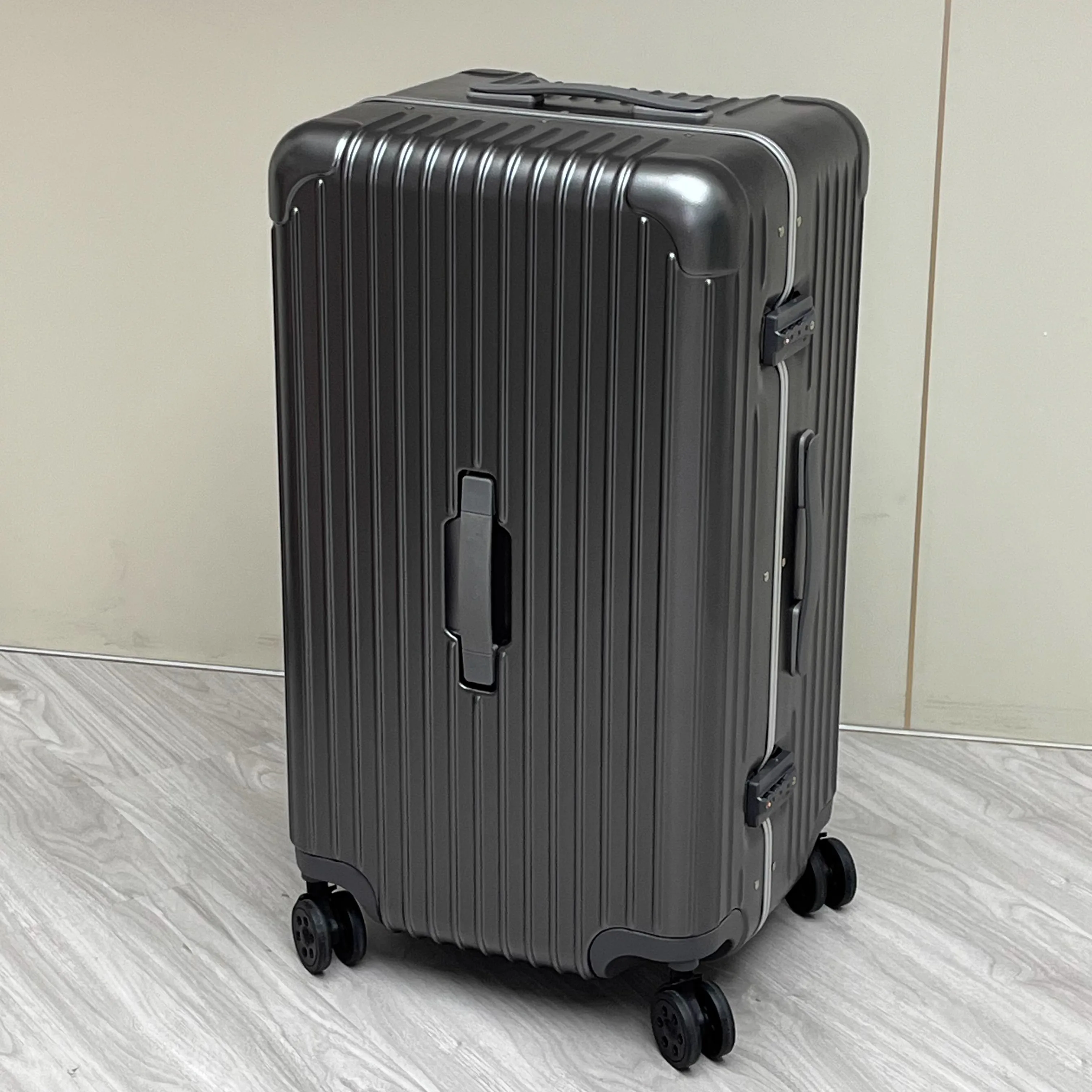 SUSHIMU Suitcase Wide Handle Travel Suitcase Men 20 24 26 Carry-On Luggage Women PC Aluminum Frame Trolley Case thickening