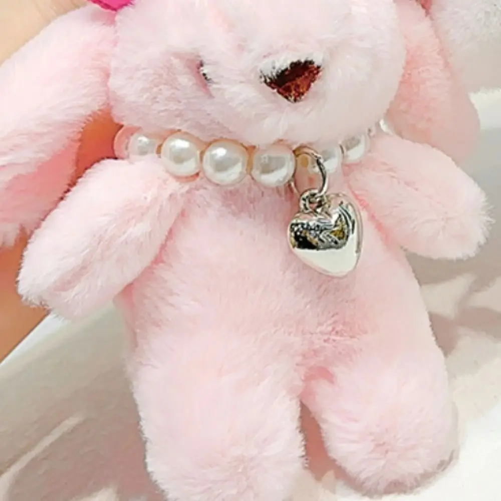 Bowknot Fluffy Bunny Keychain com coração de amor, Pingente de pelúcia animal dos desenhos animados, Chaveiro Chubby Soft Fur, Colar