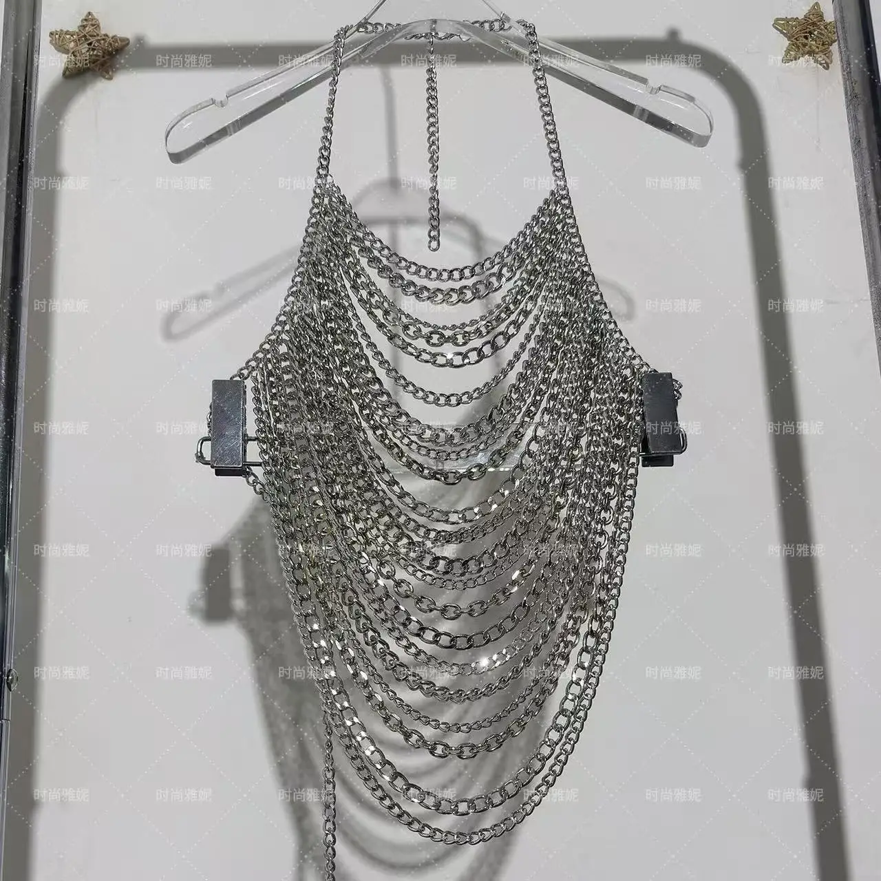 Top Senza Spalline Sexy con Catena per il Corpo, Abbigliamento Trendy per Performance, Intimo con Schiena Scoperta