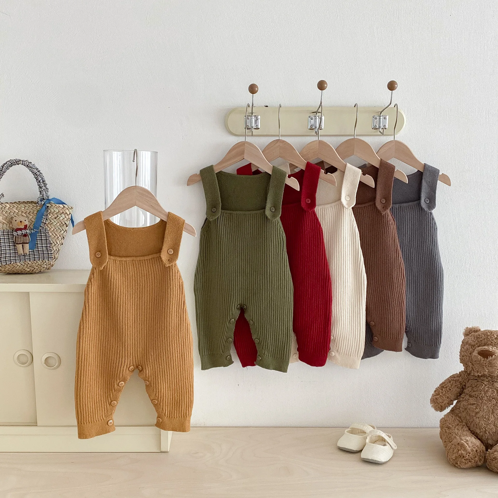 2026 Baby Knitted Overalls Jumpsuit Ribbed Knit Snap Button Neutral Outfit for 0-24M Toddler Fall Winter Baby Sweater Jumpsuit