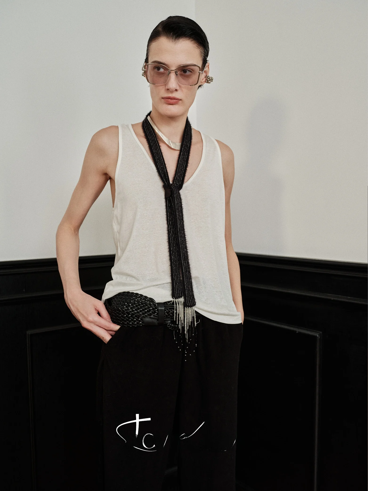 

Жилет LevinLove в американском ретро-стиле, приталенный, женский, осенне-зимний, повседневный, однотонный, на бретелях, дышащий, с микроэластичностью