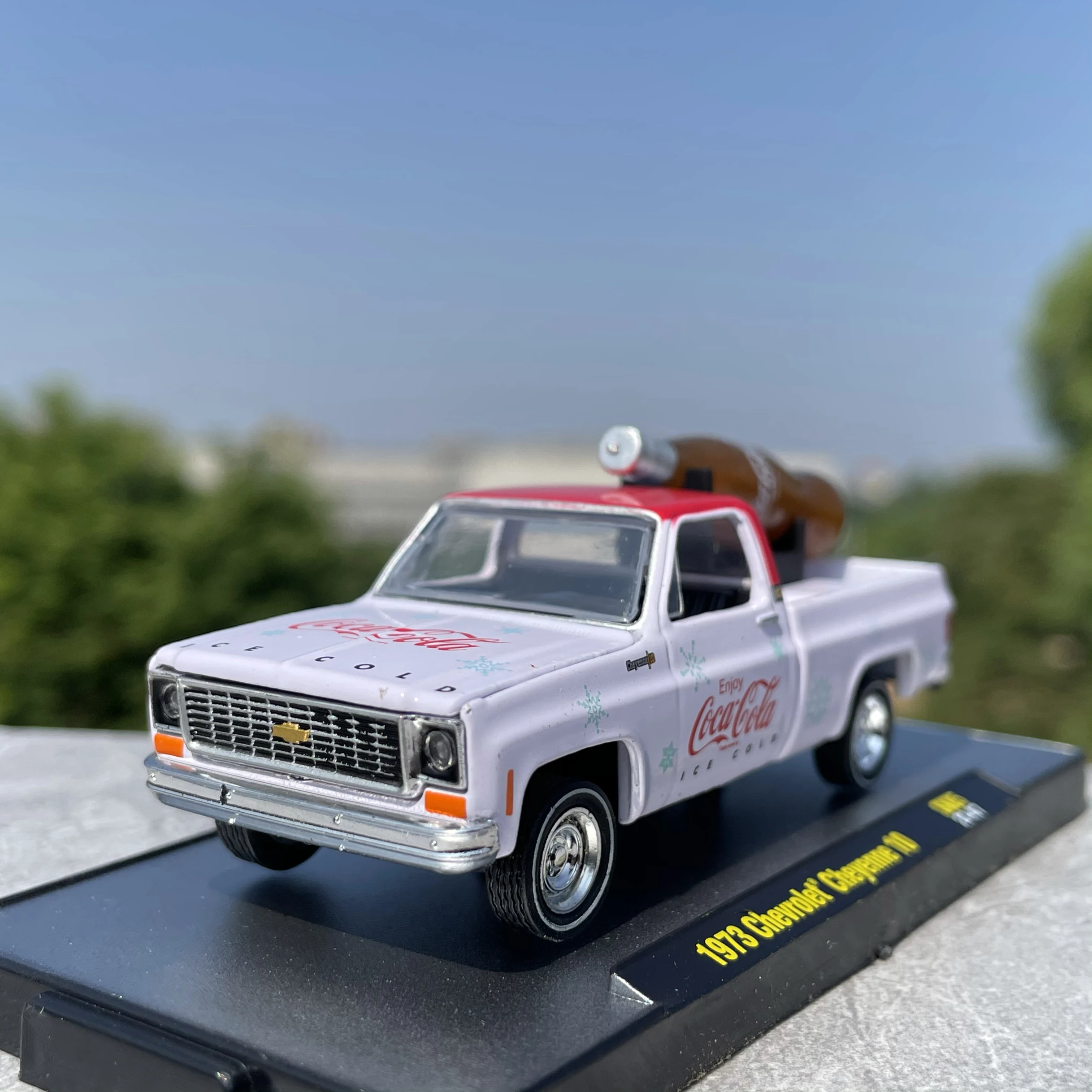 Escala 1:64 liga fundida 1973 chevrolet cheyenne 10 menino brinquedos carros modelo clássicos nostalgia presentes adultos lembrança exibição estática