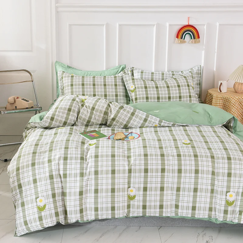 4-piece bedding set comforter set Soft and comfortable  for be suited to four seasons Suitable for the room dormitory