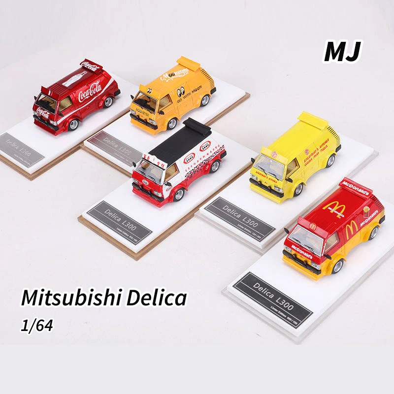 

MJ 1:64 Mitsubishi Delica Simulation Resin Car Model Collectible Decoration for Boys' Toys