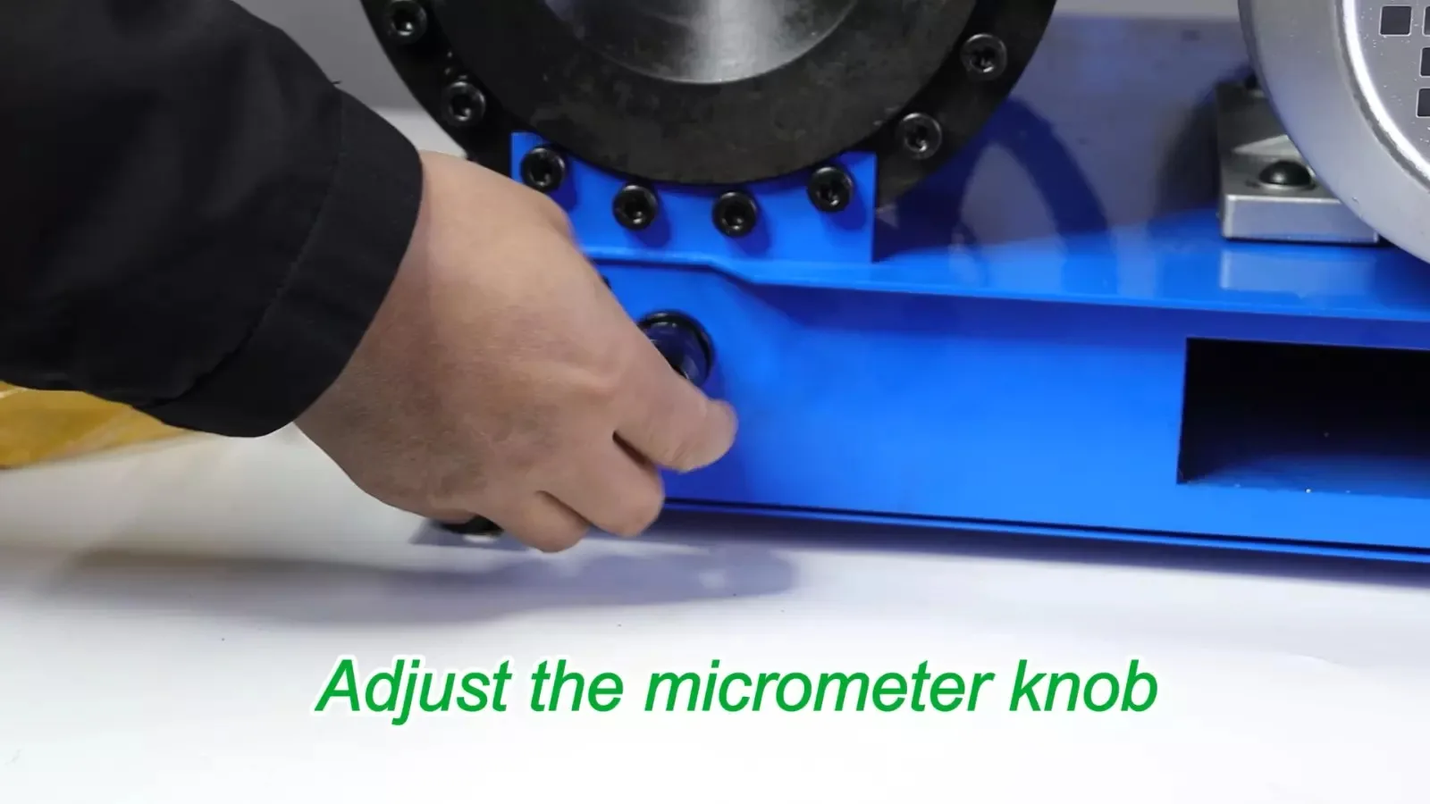 Electric Hydraulic Hose Crimping Machine Automatic Hose Crimper With 8 Set Dies