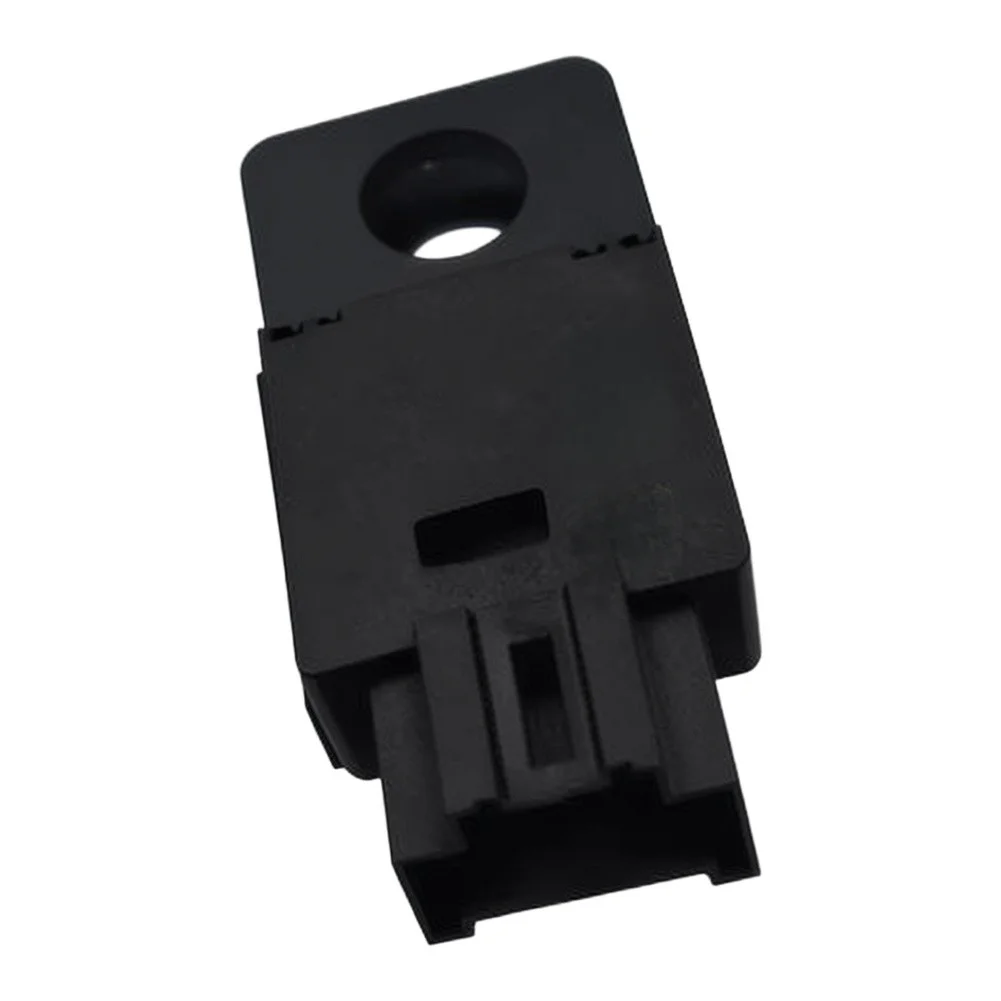  Car Brake Light Switch  For Chevrolet Express 1500-4500 2008-2011  For Silverado 1500-4500 2007-2010 For GMC For Savana 1500