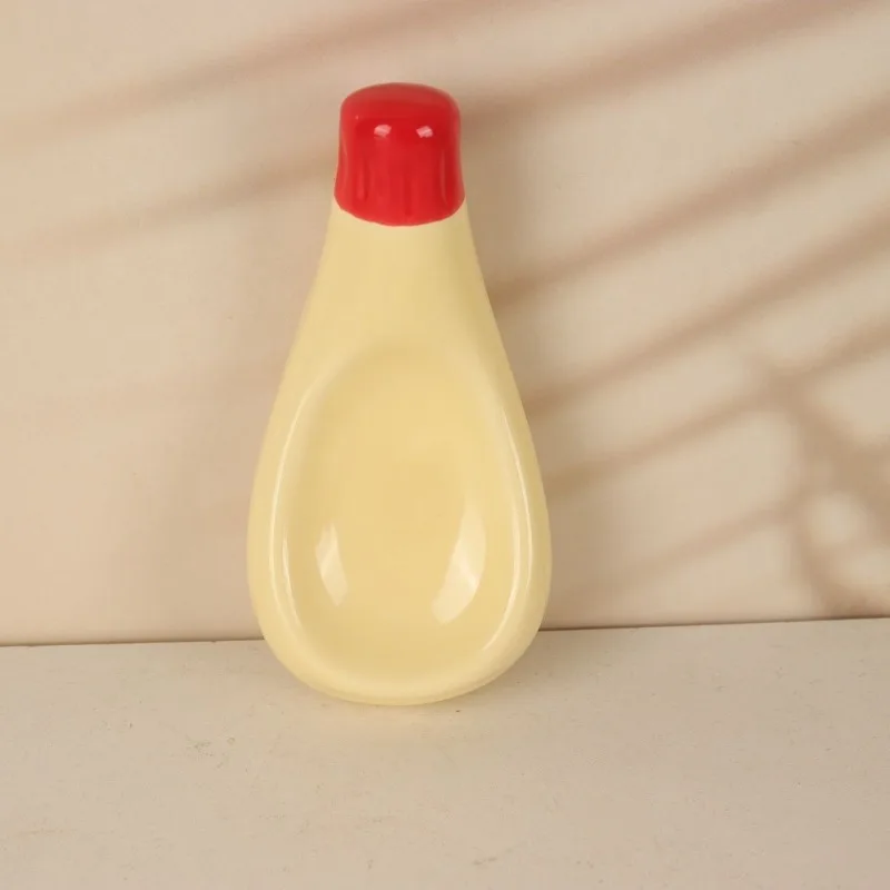 Cartoon Creative Squeeze Tomato Sauce Shape Sauce Dish Creative Cute Japanese Figure Base Ornament 13cm