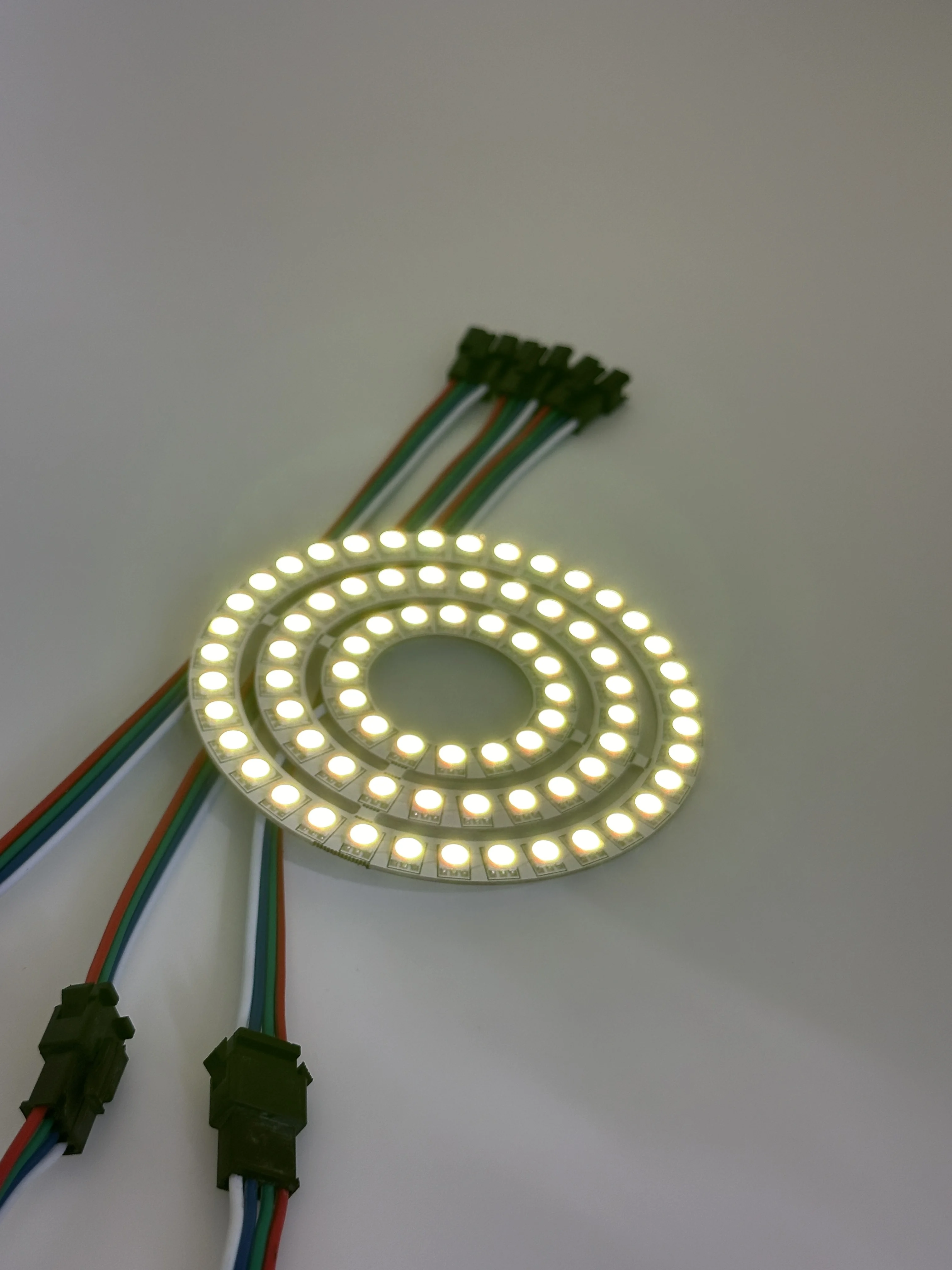 Imagem -04 - Anel Led Rgb com ic Integrado 5050 Rgb Módulos Redondos 16 24 35 Pixels Pinos Ws2815 Endereçável Individualmente Faça Você Mesmo Dc12v