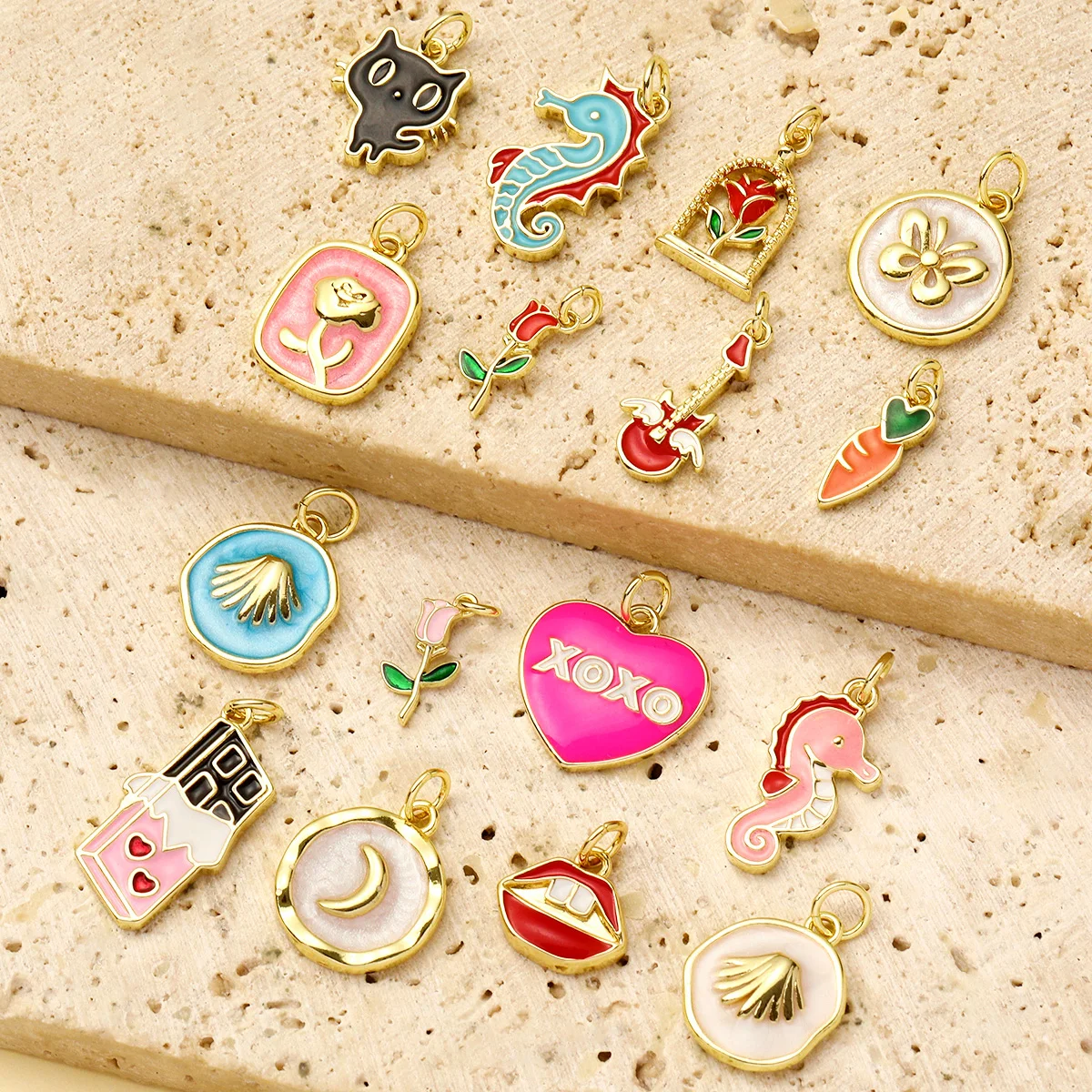 3pcs/Lot Wholesale Copper Enamel Moon Rose Lip Diy Charms Women Shell Cat Seahorse Necklace Pendants Butterfly Heart Jewelry - view 3