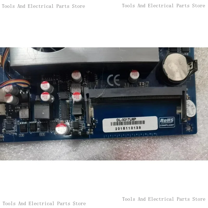 

DL-3217U6P I3 Third Generation I3-3217U Ultra-Thin 6Com Serial Port All-In-One Industrial Control Cash Register