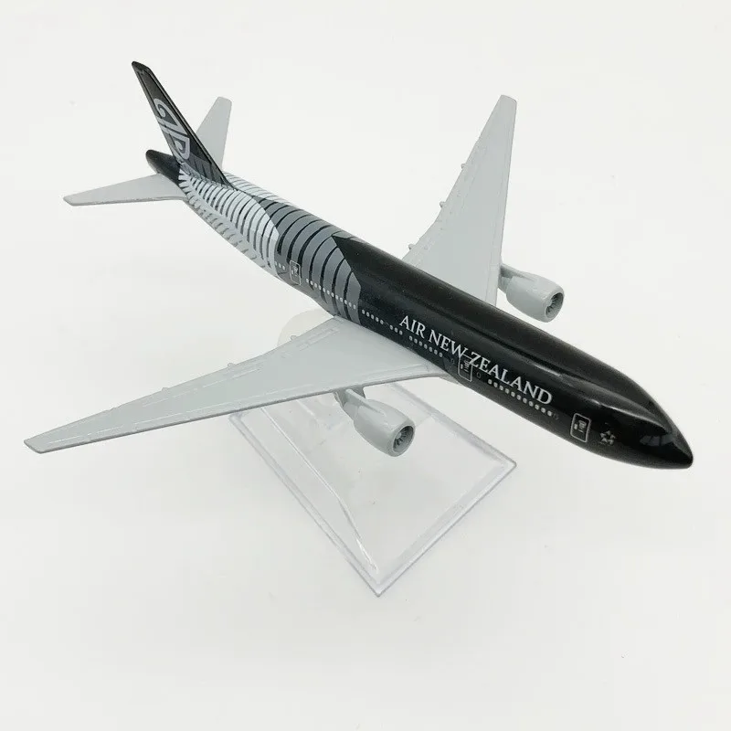 

Детский самолет B777, 16 см, Новая Зеландия, масштаб 1:400, модель самолета 777 с базовым сплавом, игрушка-самолет для коллекционного самолета