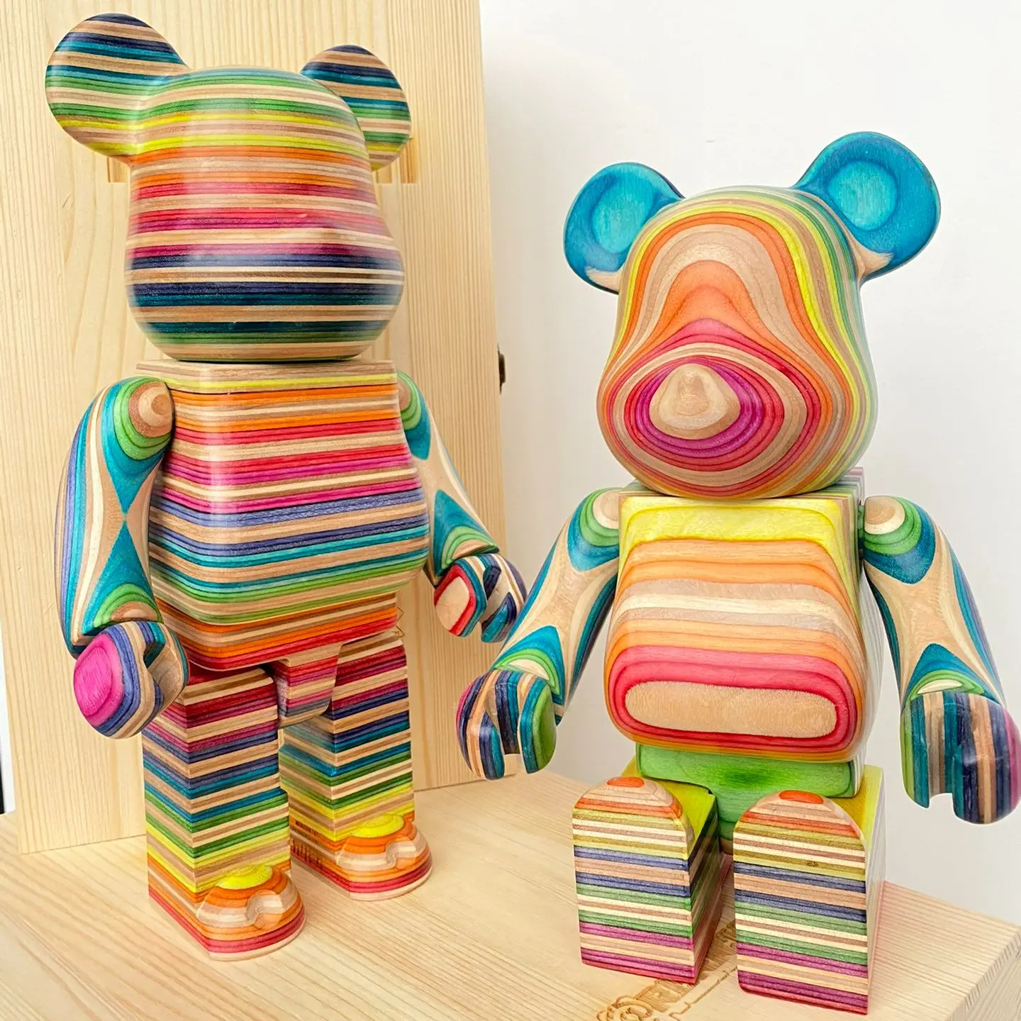 

Bearbrick✖️haroshi 400% Rainbow Wood Bear New Trendy Toy Doll Wood Series With Horizontal And Vertical Patterns