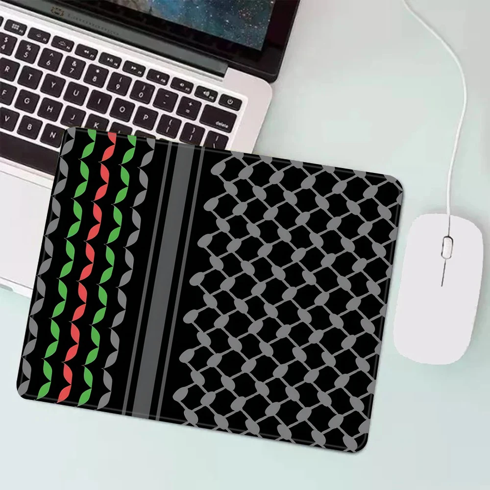 Fashion Hot Hattah Keffiyeh Gaming Mouse Pad XS Small Mousepad for PC Gamer Desktop Decoration Office Mouse Mat Deskmat Rug