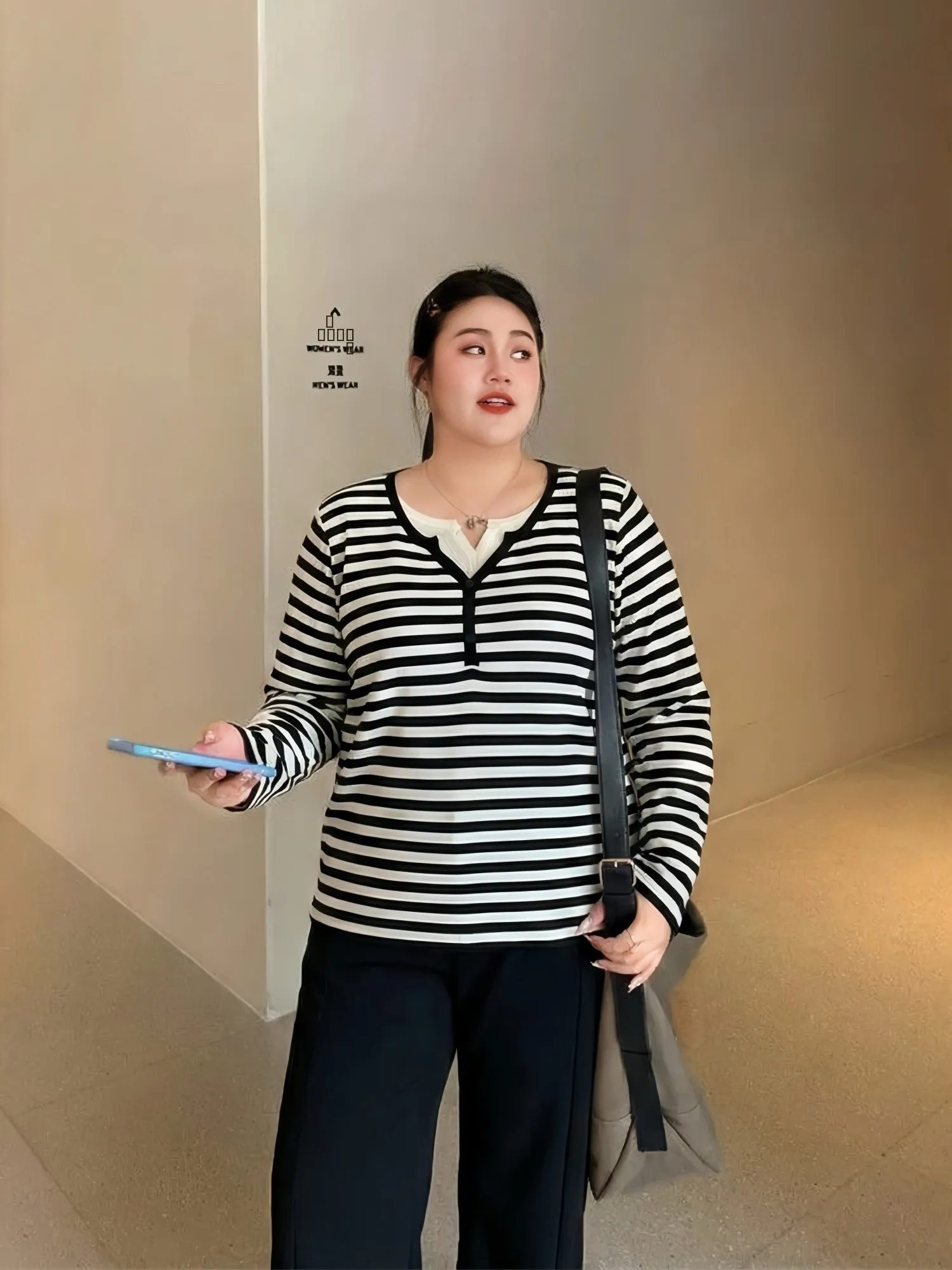 

Comfortable V-neck Striped Knitwear Casual Big Size Women's Top Fake Two-piece Style Autumn Winter Commute Fashion Ladies' In...