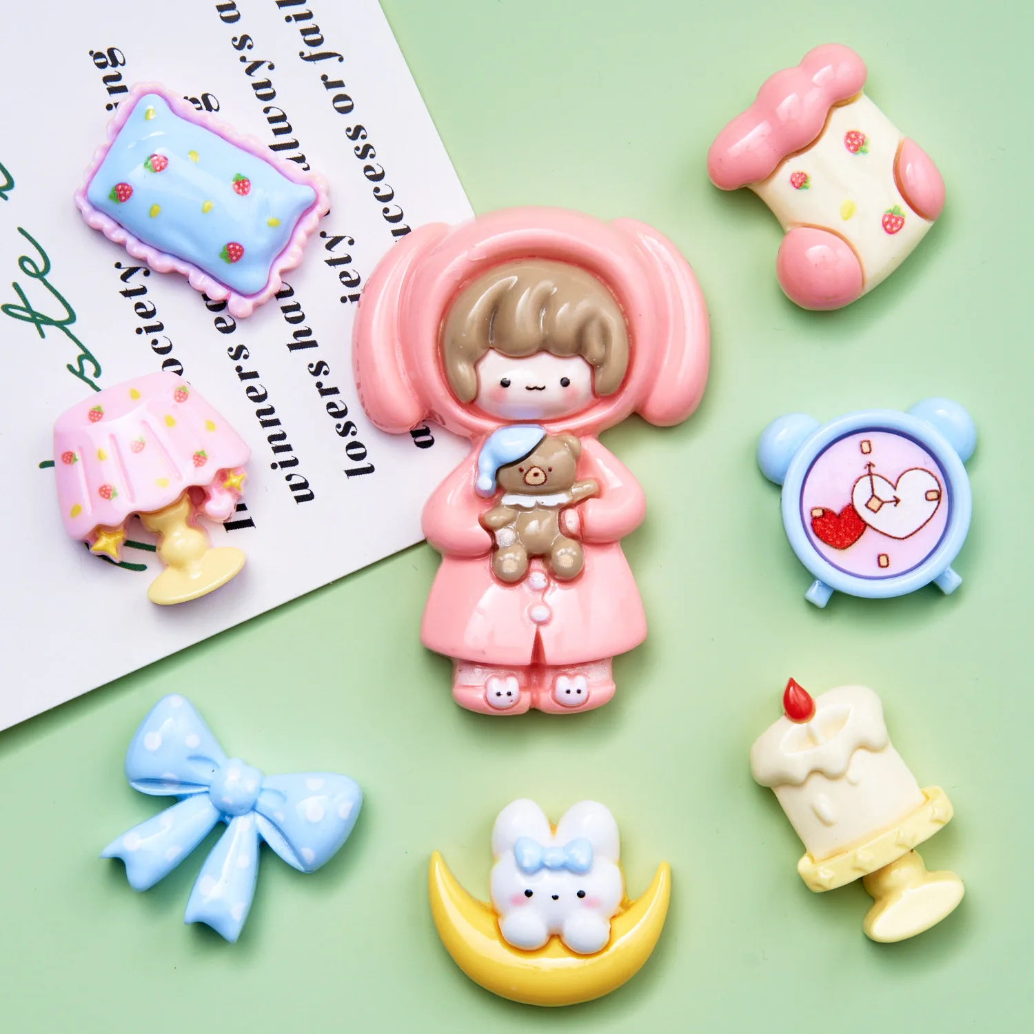 

100pcs Cute Flat Back Resin Table lamp Candle Pillow Cabochon Scrapbook Kawaii DIY Embellishments Charm Decorate Accessories