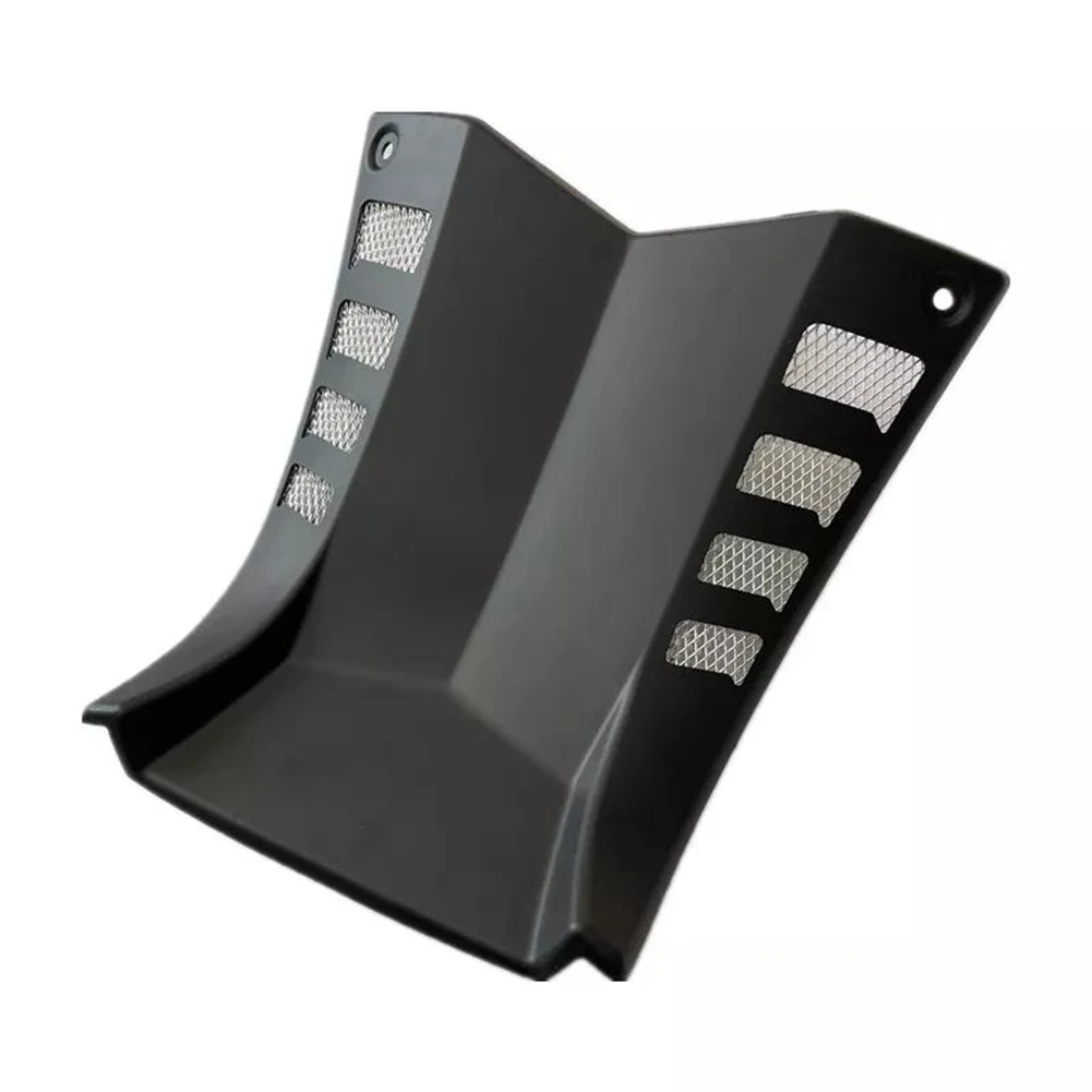 

High-Quality Motorcycle Accessories Throttle Cover Tunnel Cover (Bright Black)