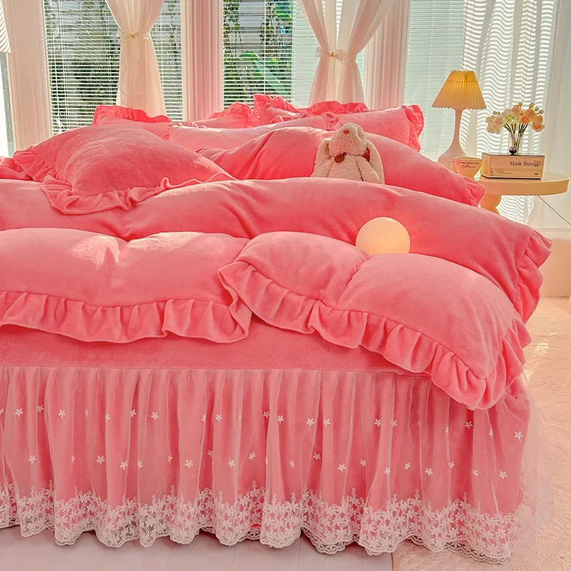 

2024 hot solid color Korean version lace bed skirt kit flannel quilt cover thickened warm four-piece set