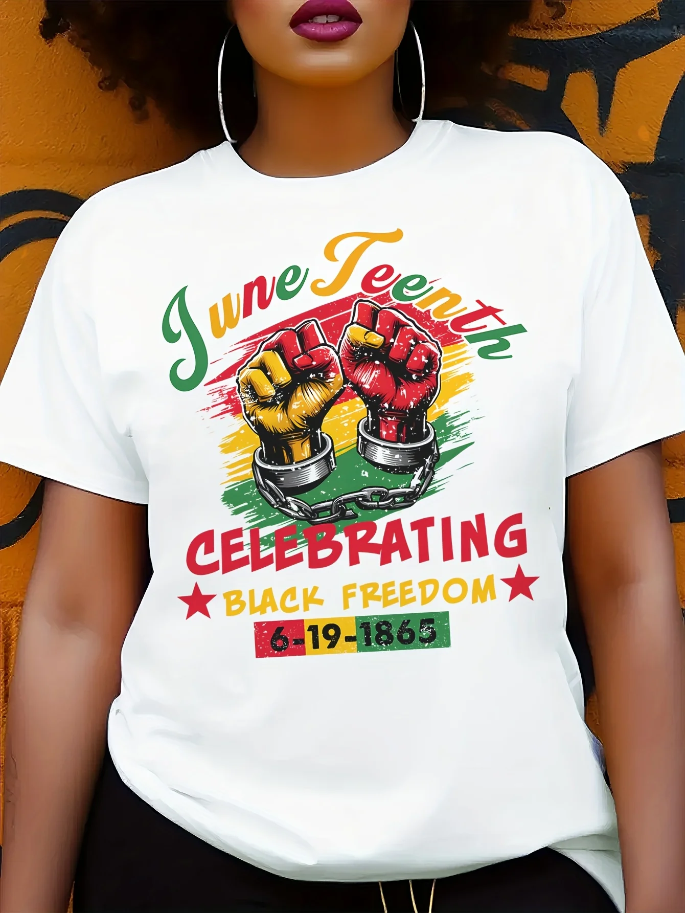 

[Juneteenth T-Shirt] Vibrant Geometric Juneteenth Celebration Women's T-Shirt | Black History Graphic Print Round Neck Short