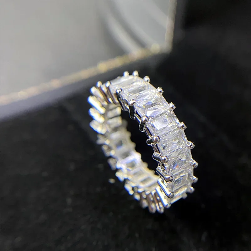 

MDL Moissanit1 Стиль Скандинавский Поп Имитация Кольцо Колесо Муассана Абсолютно Красивый Темперамент Индивидуальная Лестница